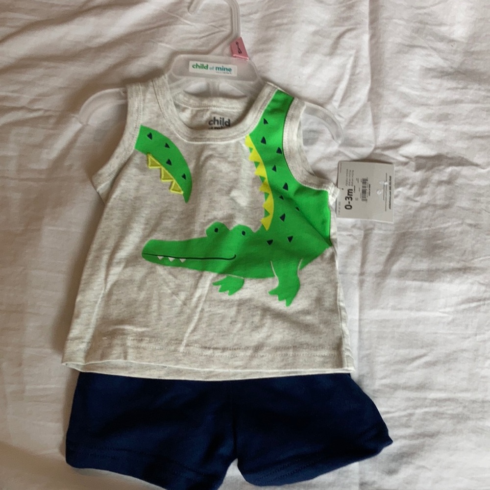 Child of Mine Alligator Outfit Size 0-3 Month New!